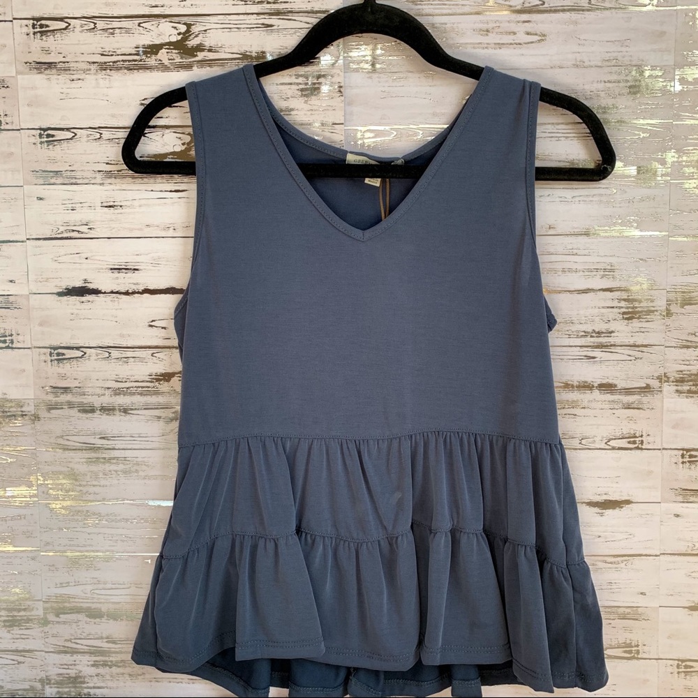 Green Envelope Los Angeles Navy Blue V-Neck Tank